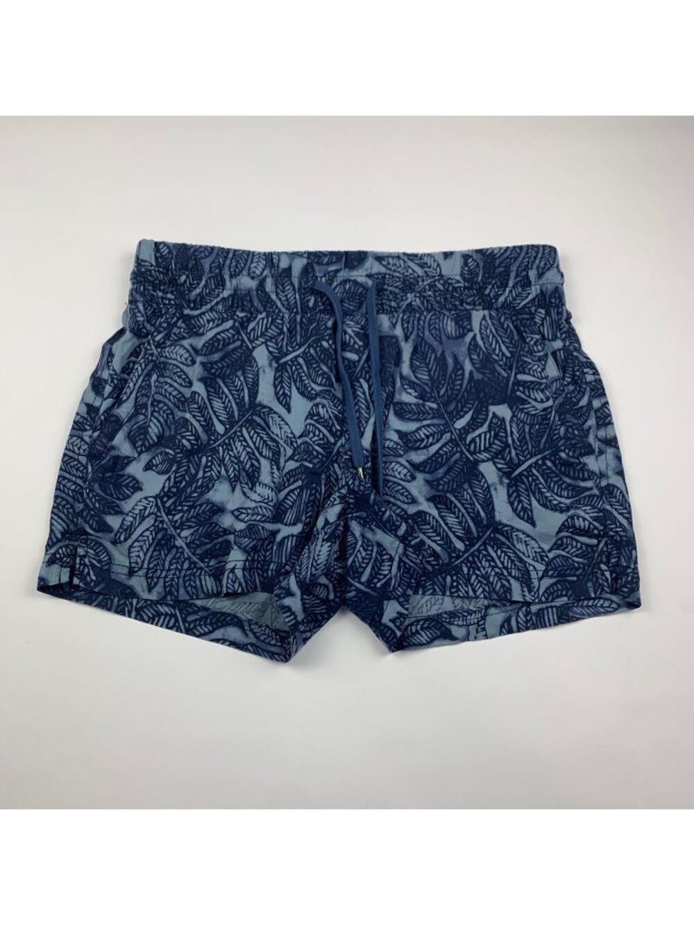 Eddie Bauer Blue Tropical Print Pull On Shorts 4